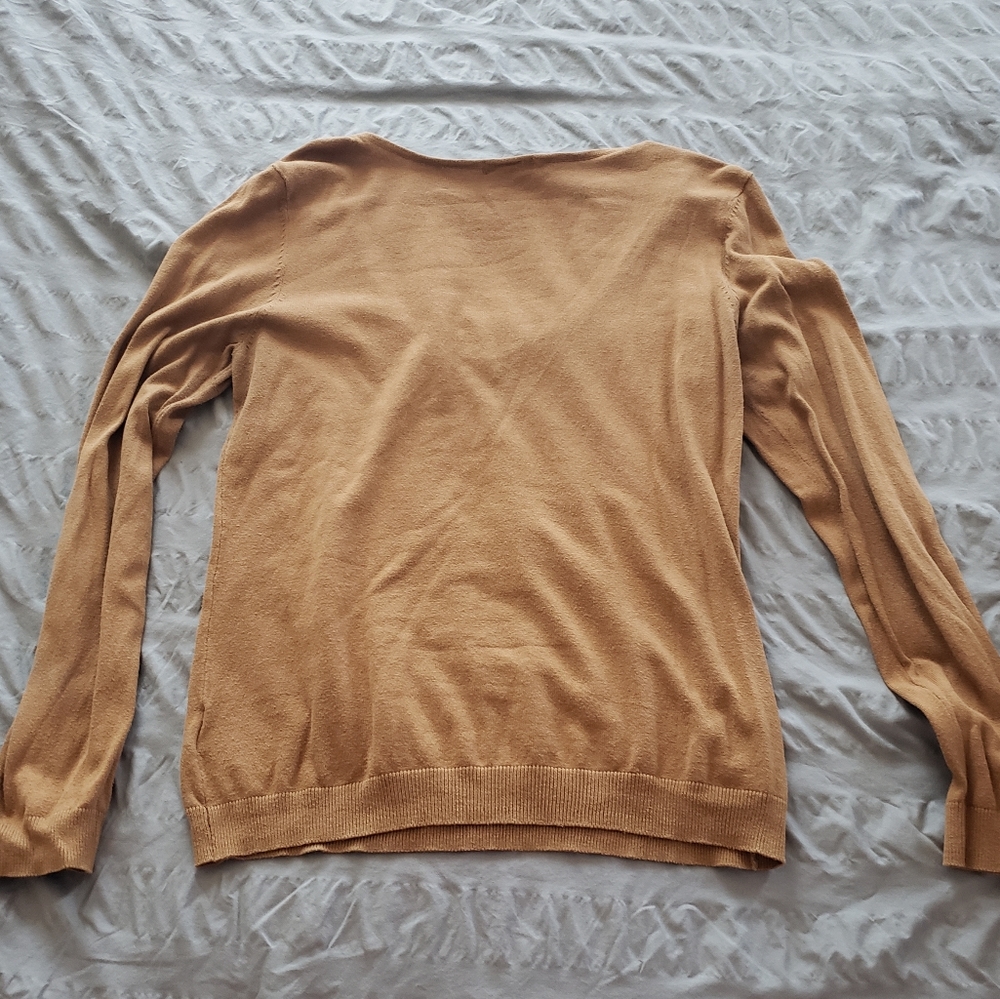 Sweater - Picture 2 of 3